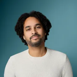 Headshot of Angel Eduardo