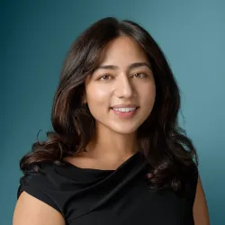 Headshot of Mahnoor Haq