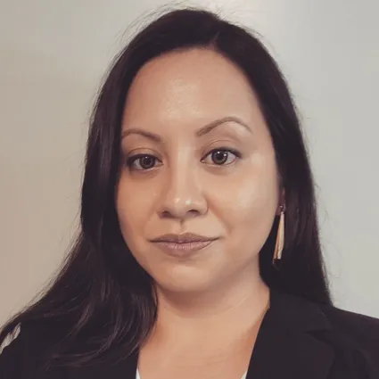 Stephanie Jablonsky headshot